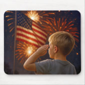 アメリカ国旗に敬礼する少年 マウスパッド (正面)