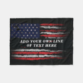 アメリカ国旗に独自の文字をグランジ追加する フリースブランケット (正面(横))