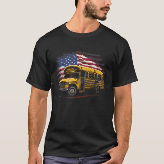 アメリカ国旗に黄色のスクールバスの運転手 Tシャツ (正面)