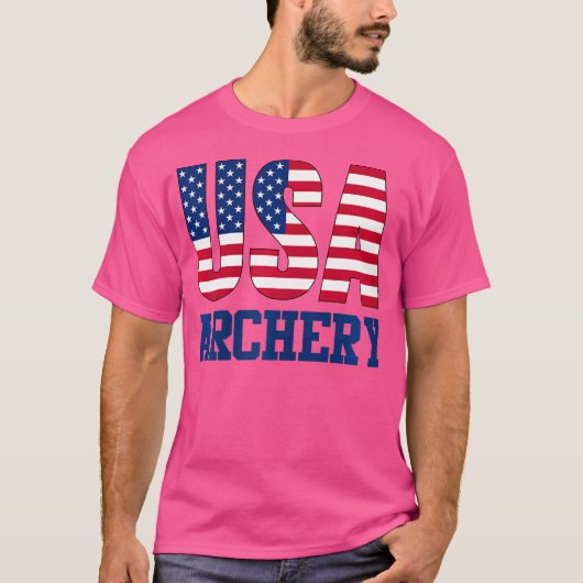 アメリカ国旗のアーチェリー・スポーツを持つアメリカ Tシャツ (正面)