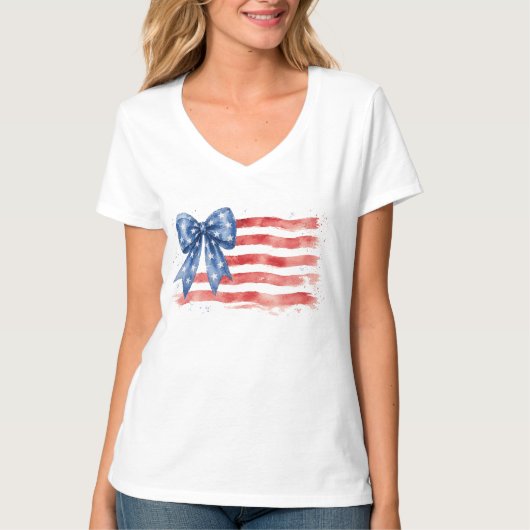 アメリカ国旗のキュートなリボン - 愛国的な7月4日のお祝いに Tシャツ (正面)