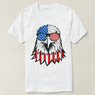 アメリカ国旗のサングラスを持つワシ Tシャツ