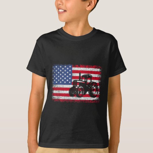 アメリカ国旗のトラクター 愛国的な農業ギフト メンズ Tシャツ (正面)