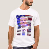 アメリカ国旗のトランプ2020 Tシャツ (正面)
