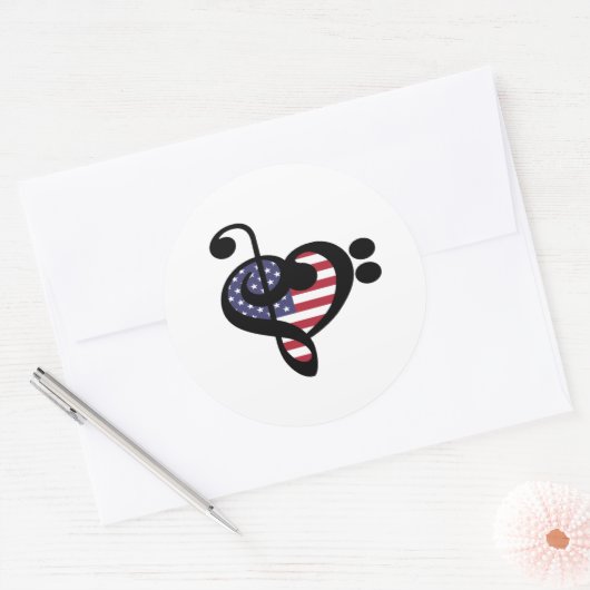 アメリカ国旗のハート – アメリカプライドミュージシャン ラウンドシール (封筒)