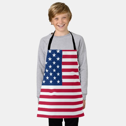 アメリカ国旗のプライドデザイン エプロン (着用した状態)