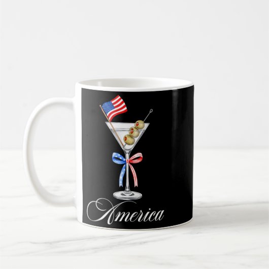 アメリカ国旗のマティーニテール 7月4日 コーヒーマグカップ (左)