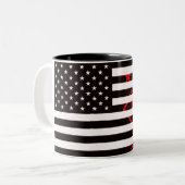 アメリカ国旗のレイダーシールド ツートーンマグカップ (正面左)