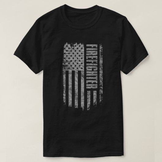 アメリカ国旗のヴィンテージ加工デザインの消防士グッズ Tシャツ (デザイン正面)