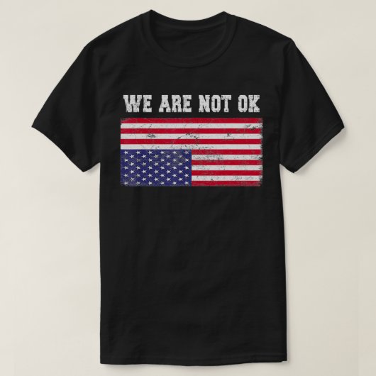 アメリカ国旗の上下逆さまは問題ない Tシャツ (デザイン正面)