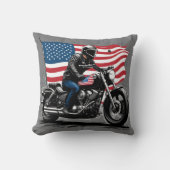 アメリカ国旗の下にプライドのあるライダークルージング クッション (正面)