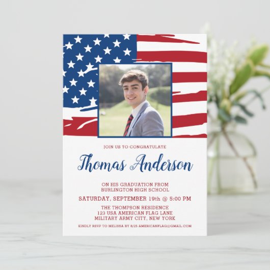 アメリカ国旗の写真軍隊愛国的卒業 招待状 (スタンド正面)
