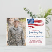 アメリカ国旗の写真軍隊遠くにパーティー 招待状 (スタンド正面)