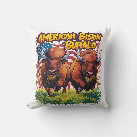 アメリカ国旗の前に立つ2つのバイソン クッション (正面)
