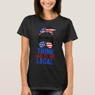 アメリカ国旗の女考え性Sti中Messy Bun Tシャツ