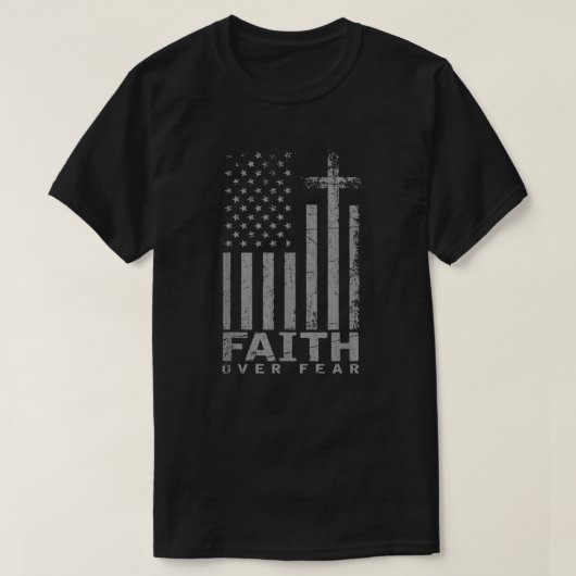 アメリカ国旗の愛国的なアメリカのギフト信仰P Tシャツ (デザイン正面)