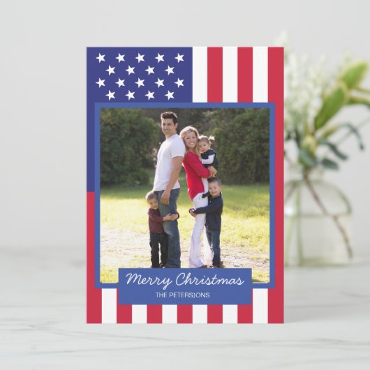 アメリカ国旗の愛国的なクリスマスファミリーの写真 シーズンカード (スタンド正面)