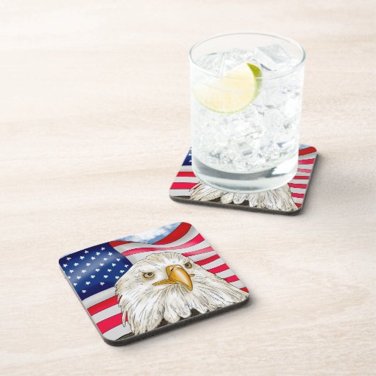 アメリカ国旗の愛国芸術の前のハゲのワシ コースター (右側)