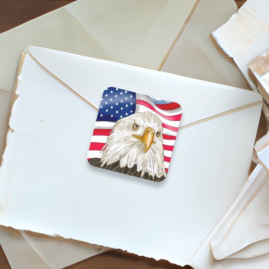 アメリカ国旗の愛国芸術の前のハゲのワシ スクエアシール