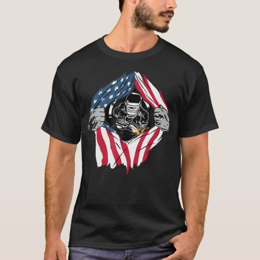 アメリカ国旗の歓迎愛国的なアメリカ7月4日 Tシャツ (正面)
