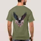 アメリカ国旗の翼を持つハクトウワシ – 米国 Tシャツ (裏面)
