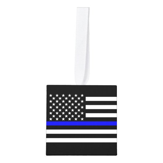 アメリカ国旗の薄い青い線の象徴的な記念碑 キューブオーナメント (正面)