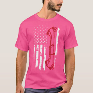 アメリカ国旗の赤いアーチェリー複合ボウ7月4日 Tシャツ