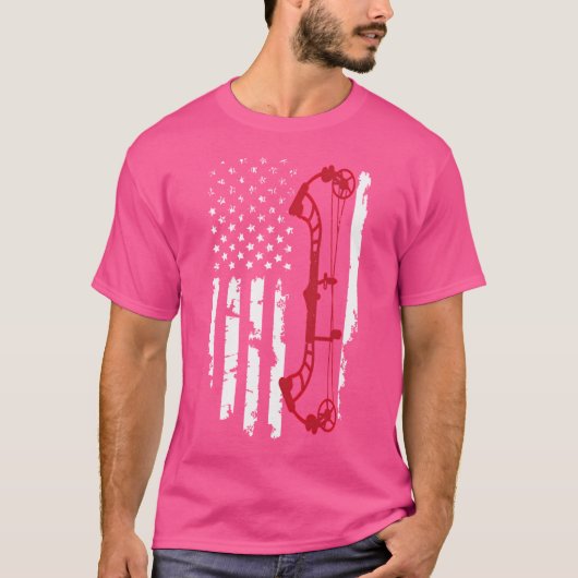 アメリカ国旗の赤いアーチェリー複合ボウ7月4日 Tシャツ (正面)