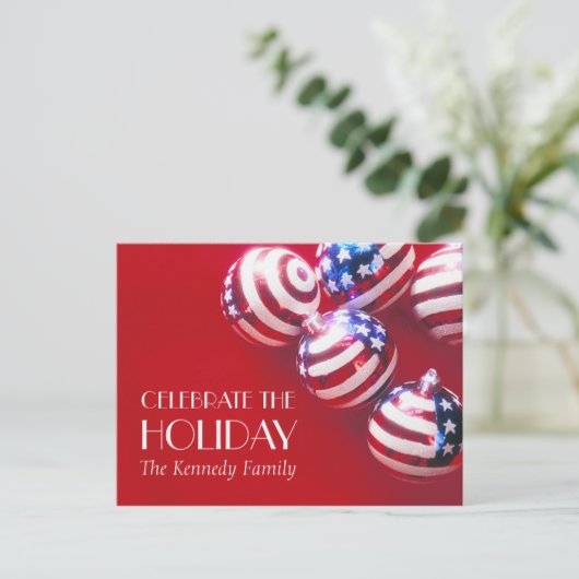 アメリカ国旗の飾りが施された装飾品 シーズンポストカード (スタンド正面)