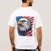 アメリカ国旗の鷲 - アメリカ愛国アート Tシャツ (裏面)