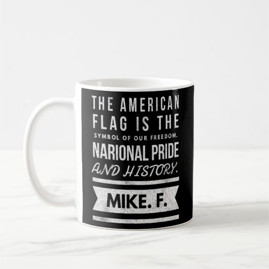 アメリカ国旗は自由の象徴だ コーヒーマグカップ (左)