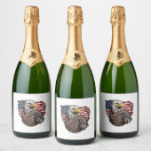 アメリカ国旗を持つアメリカワシ スパークリングワインラベル (ボトル)