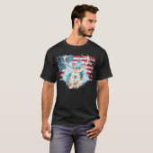 アメリカ国旗を持つデアーズ7月の西4日Huntin Tシャツ (正面フル)
