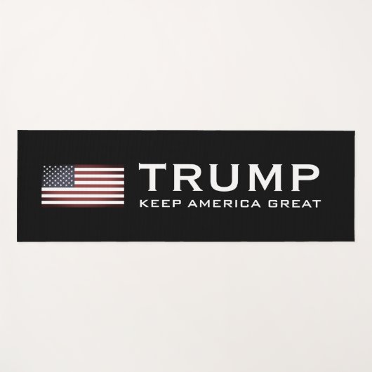 アメリカ国旗を持つトランプ・ヨガマット保 – アメリカ素晴らし ヨガマット (正面(横))