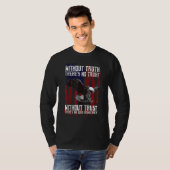 アメリカ国旗を持つワシ Tシャツ (正面フル)