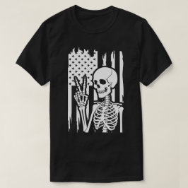 アメリカ国旗を持つ動揺して平和標識スケルトン Tシャツ