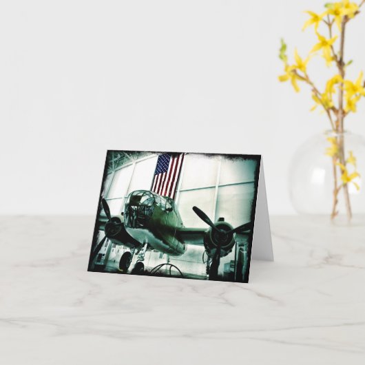 アメリカ国旗を持つ愛国的軍隊第二次世界大戦飛行機 カード (黄色い花)