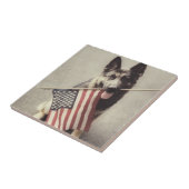 アメリカ国旗を掲げたドイツの羊飼い タイル (側面)