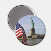 アメリカ国旗を掲げた自由の女神 マグネット (正面/裏面)