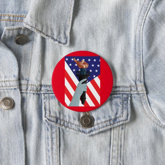 アメリカ国旗を掲げた自由の聖火の像 缶バッジ (インサイチュ)