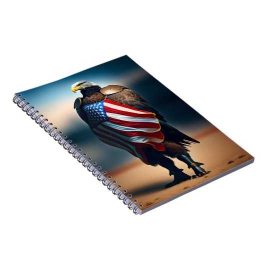 アメリカ国旗を掲げた鎧を着ているハゲのワシ ノートブック (右側)