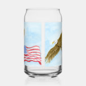 アメリカ国旗を背に飛ぶアメリカワシ ガラス缶 (左)
