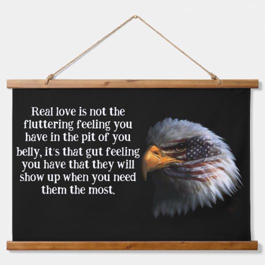 アメリカ国旗を顔に掲げたハゲ・イーグルの頭 吊り下げ型タペストリー (正面)