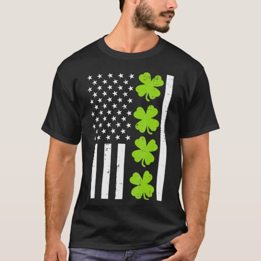 アメリカ国旗シャムロッククローバーSt patricks day Tシャツ (正面)