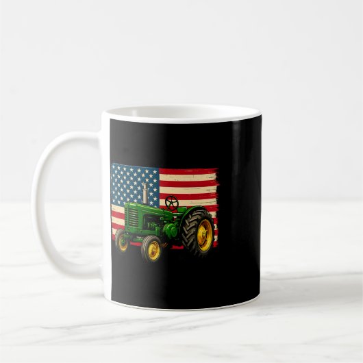 アメリカ国旗トラクター農家の男性 7月4日  コーヒーマグカップ (左)