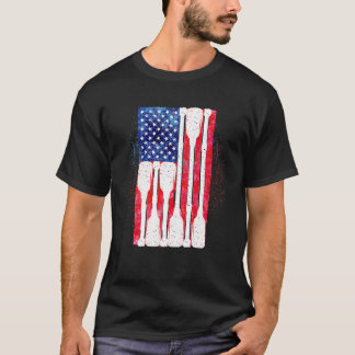 アメリカ国旗ボート漕ぎ漕ぎ漕ぎ漕ぐ可愛いアメリカの列クルーJの4番目 Tシャツ