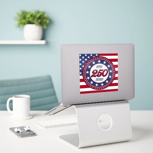 アメリカ国旗付きアメリカ生誕250年 シール (デスク上のノートパソコン)