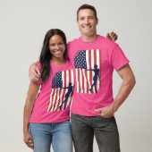 アメリカ国旗愛国スポーツアイススケート女子 Tシャツ (ユニセックス)