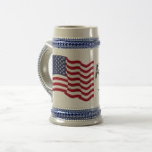アメリカ国旗誇りを持った – アメリカ国旗 ビールジョッキ (正面左)