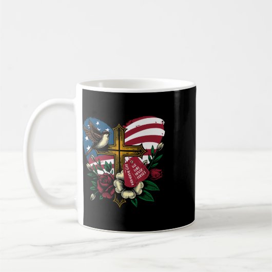 アメリカ国旗追悼の日を決して忘れない 4t コーヒーマグカップ (左)